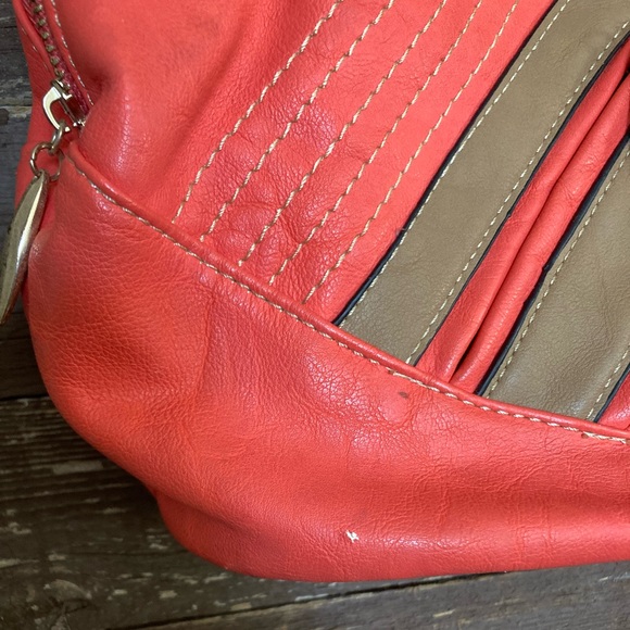 Coral & camel/tan, gold studded, purse. - Picture 14 of 14